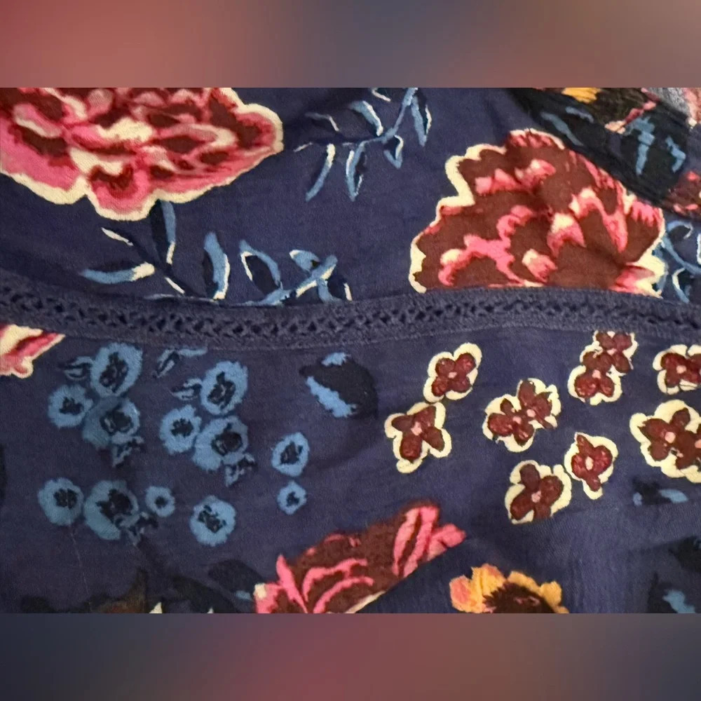 American Rag Boho Blouse - Picture 7 of 7